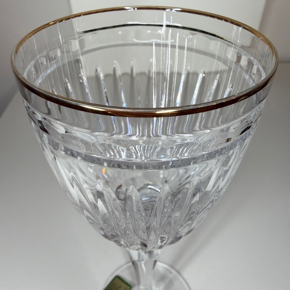 Marquis by Waterford Crystal Wine Glass Handcut Slovenia Gold Rim – 7.5” Vintage - Picture 4 of 7